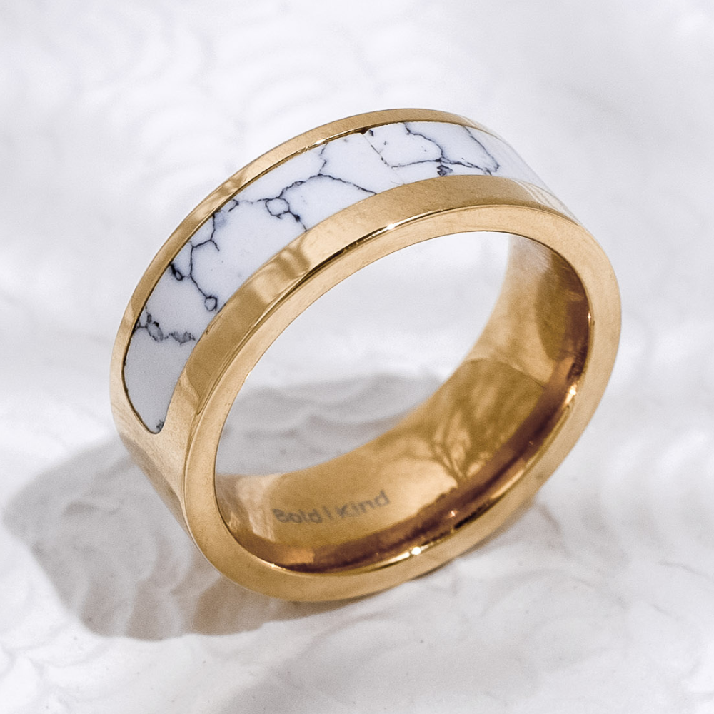 19k gold ring with white marble